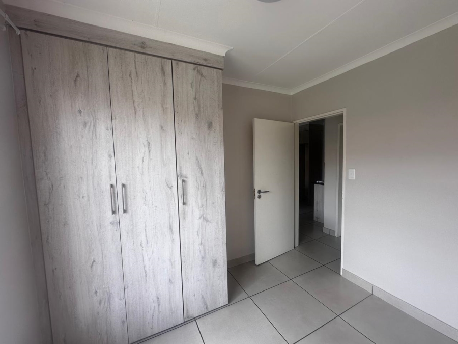 To Let 2 Bedroom Property for Rent in Ngwenya River Estate North West